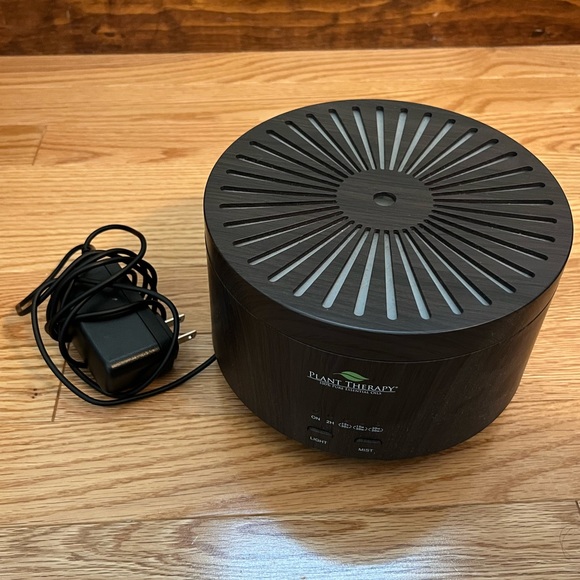 Plant Therapy essential oil diffuser - Picture 1 of 2